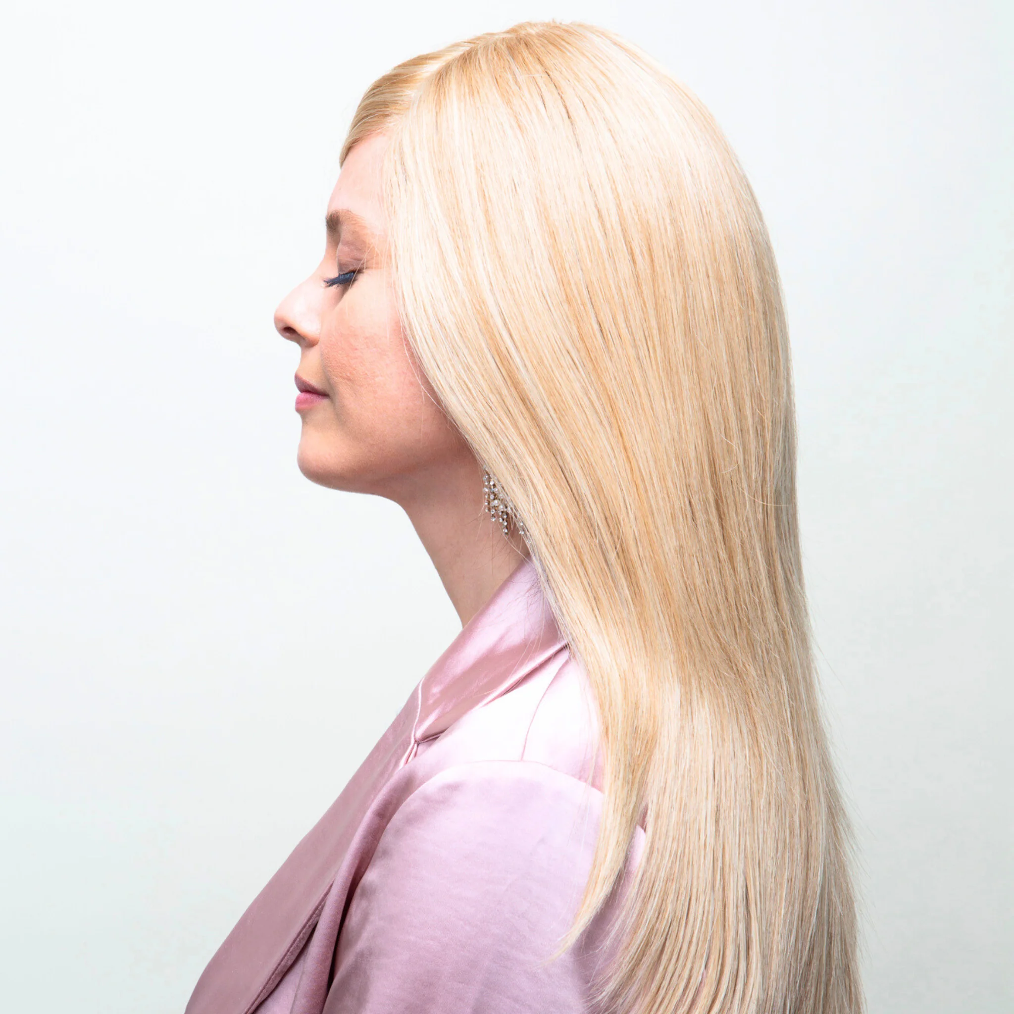 Hera 23" | Remy Human Hair Lace Front Wig (Hand-Tied) - Image 25